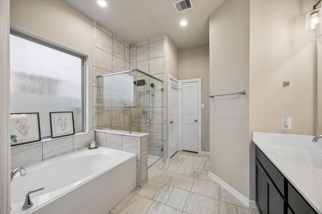 17238 Broadleaf Oak Drive, Hockley, TX 77447