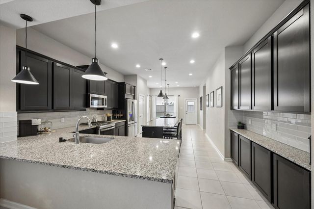 17238 Broadleaf Oak Drive, Hockley, TX 77447
