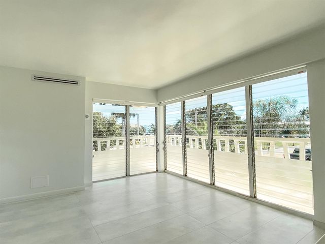 2755 NE 28th Avenue C1, Lighthouse Point, FL 33064