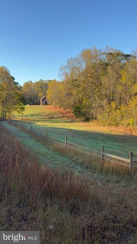 19209 CROOM RD, Brandywine, MD 20613