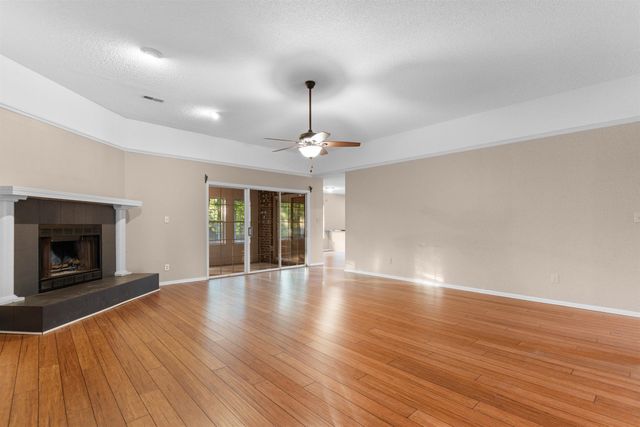 1267 Pinetucky Dr., Galivants Ferry, SC 29544