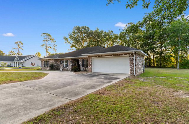 1267 Pinetucky Dr., Galivants Ferry, SC 29544
