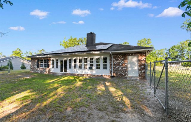 1267 Pinetucky Dr., Galivants Ferry, SC 29544