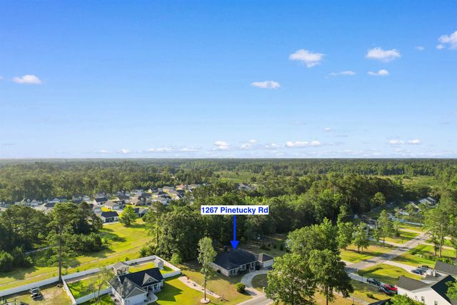 1267 Pinetucky Dr., Galivants Ferry, SC 29544