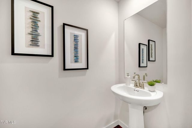 1175 Aspen Terrace, Greeneville, TN 37745