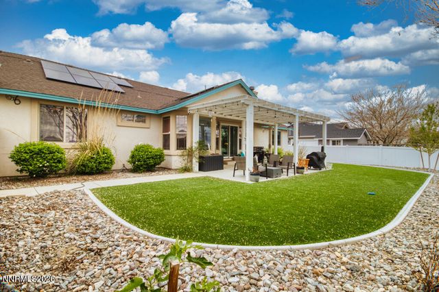 649 Saddle Horn Way, Fernley, NV 89408
