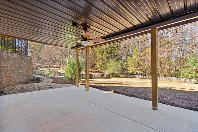 812 Lakemere Crest, Suwanee, GA 30024