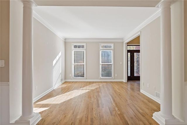 812 Lakemere Crest, Suwanee, GA 30024