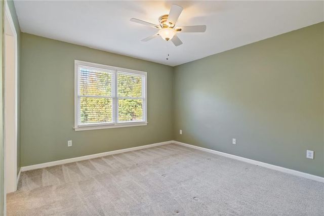 812 Lakemere Crest, Suwanee, GA 30024