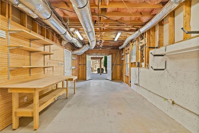 812 Lakemere Crest, Suwanee, GA 30024