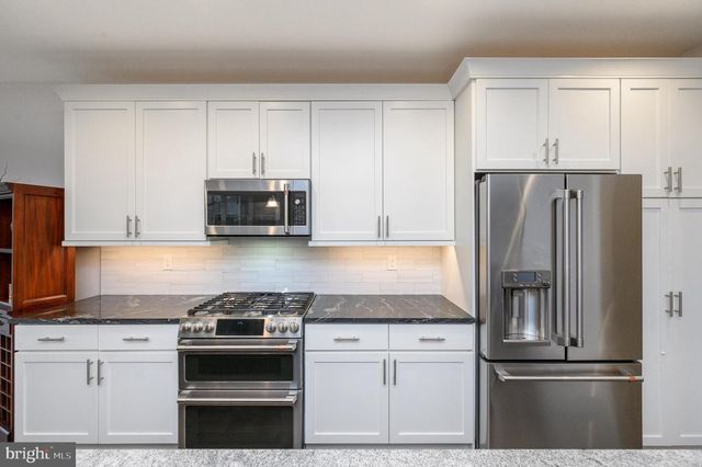 34 RIVERWALK, Plainsboro, NJ 08536