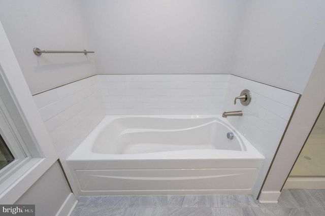 34 RIVERWALK, Plainsboro, NJ 08536