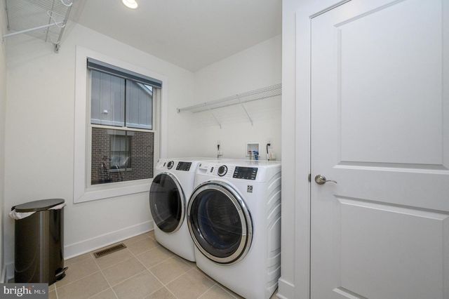 34 RIVERWALK, Plainsboro, NJ 08536