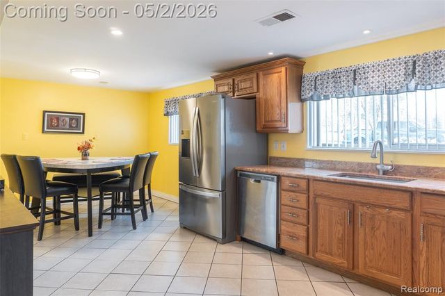 11955 Delvin Drive, Sterling Heights, MI 48313
