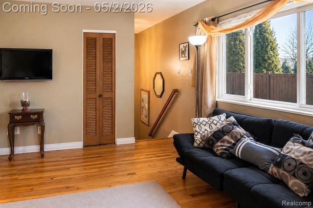 11955 Delvin Drive, Sterling Heights, MI 48313