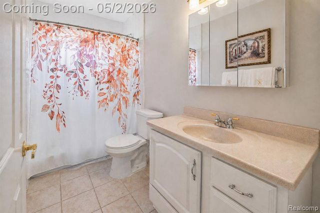 11955 Delvin Drive, Sterling Heights, MI 48313
