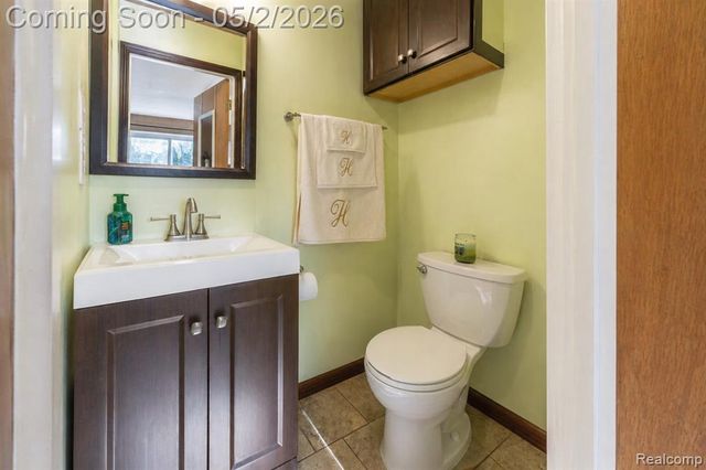 11955 Delvin Drive, Sterling Heights, MI 48313