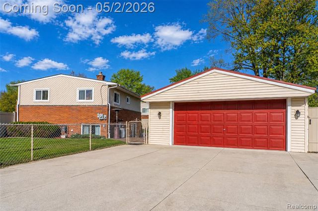 11955 Delvin Drive, Sterling Heights, MI 48313