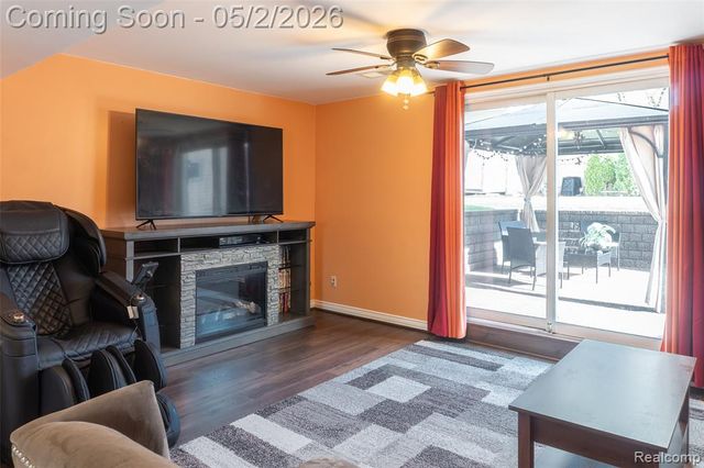 11955 Delvin Drive, Sterling Heights, MI 48313