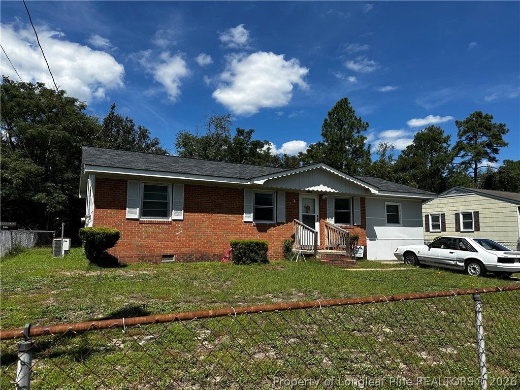 6409 Winthrop Drive, Fayetteville, NC 28311 — exterior