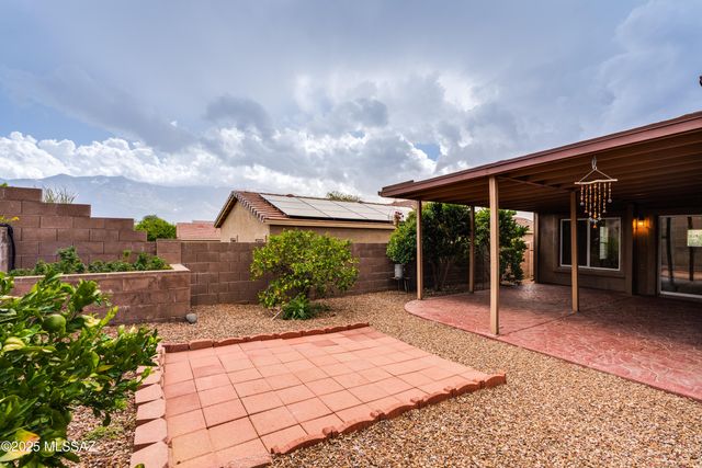 3647 E Mecate Road, Tucson, AZ 85739