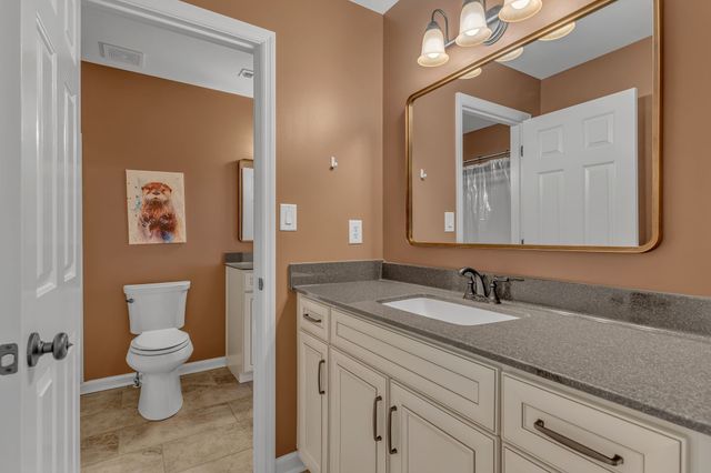 237 Dunwood Ct, Clarksville, TN 37043