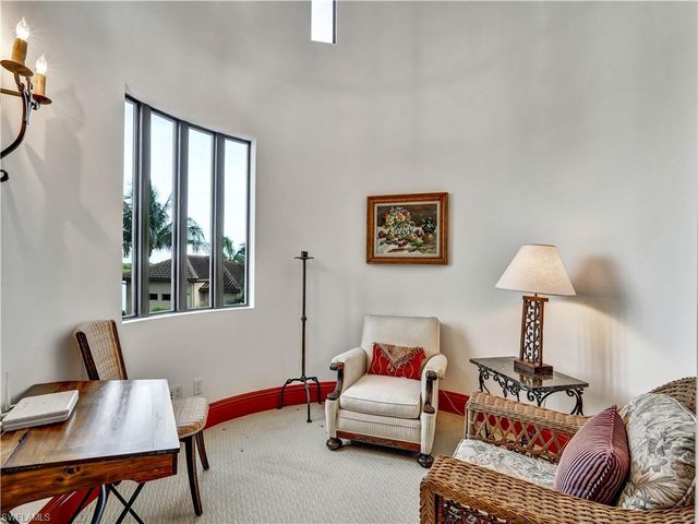 2535 Tarpon RD, Naples, FL 34102