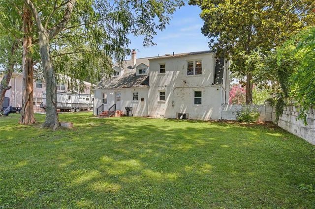 28 N Greenfield AVE, Hampton, VA 23666