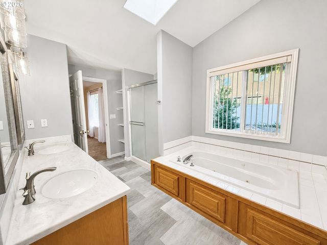 5503 Ne 55TH St, Vancouver, WA 98660