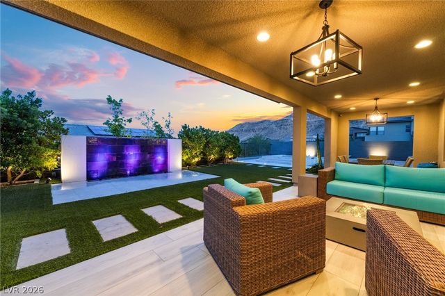 6812 Double Star Street, Las Vegas, NV 89135