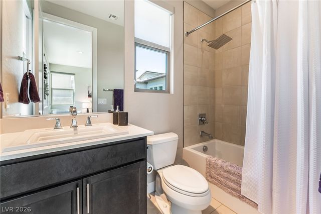 6812 Double Star Street, Las Vegas, NV 89135