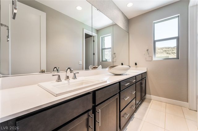 6812 Double Star Street, Las Vegas, NV 89135