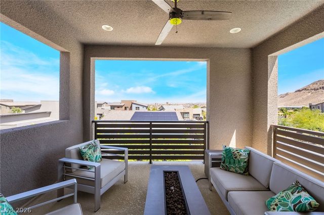 6812 Double Star Street, Las Vegas, NV 89135