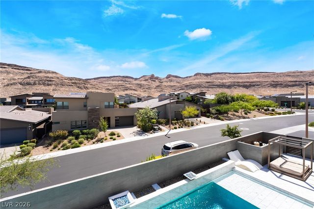 6812 Double Star Street, Las Vegas, NV 89135