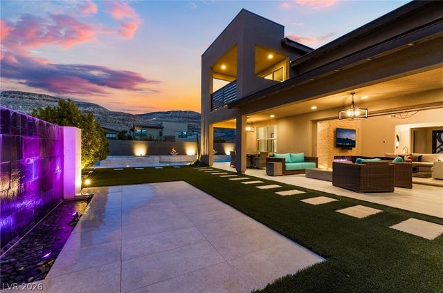 6812 Double Star Street, Las Vegas, NV 89135