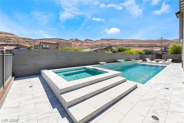 6812 Double Star Street, Las Vegas, NV 89135