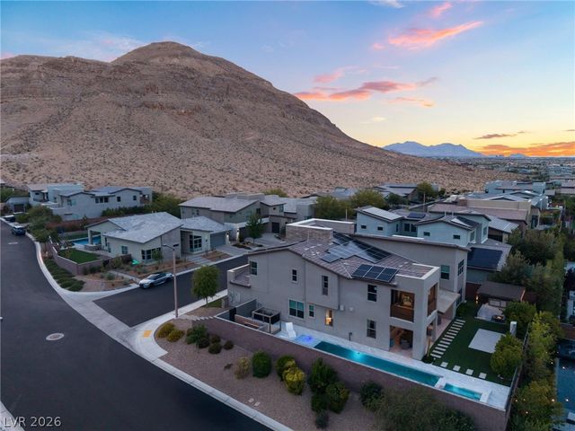 6812 Double Star Street, Las Vegas, NV 89135