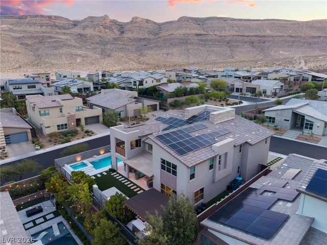 6812 Double Star Street, Las Vegas, NV 89135