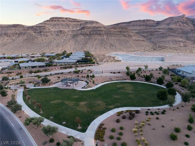 6812 Double Star Street, Las Vegas, NV 89135