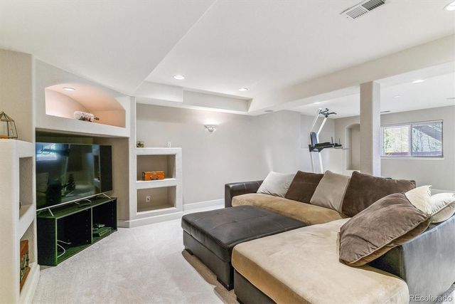 9109 Ironwood Way, Highlands Ranch, CO 80129