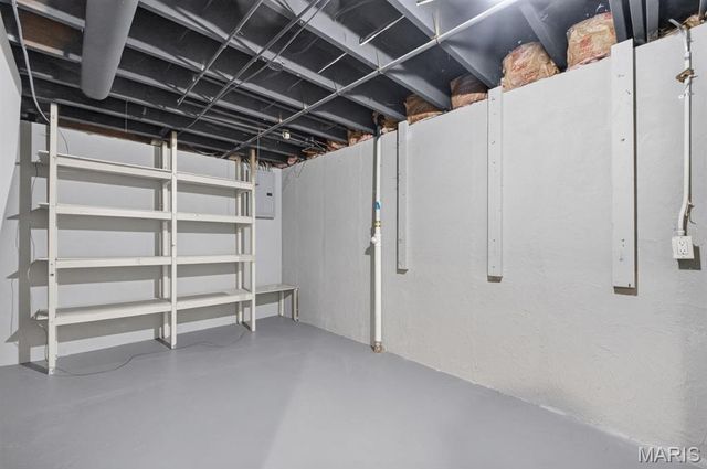 11305 Parkmont Drive, Unincorporated, MO 63138