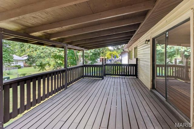 11305 Parkmont Drive, Unincorporated, MO 63138