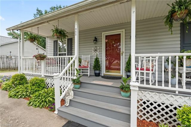 111 Duncan Drive, Thomasville, NC 27360