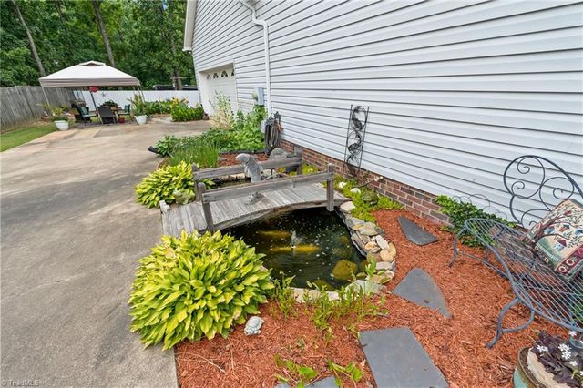 111 Duncan Drive, Thomasville, NC 27360
