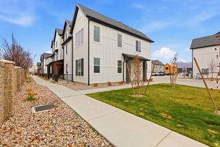 1125 N CLIFTON DR #101, North Salt Lake, UT 84054