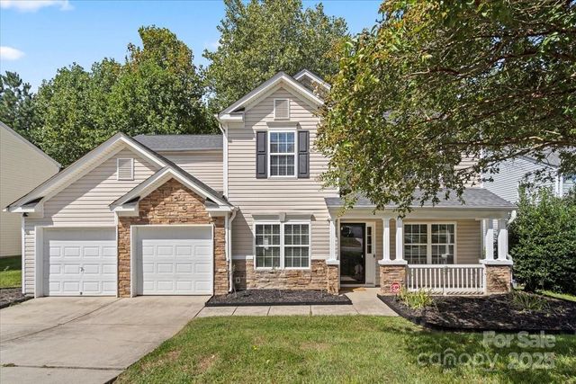 2008 Waters Trail Drive, Charlotte, NC 28216