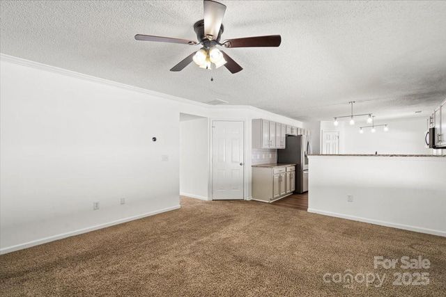 2008 Waters Trail Drive, Charlotte, NC 28216