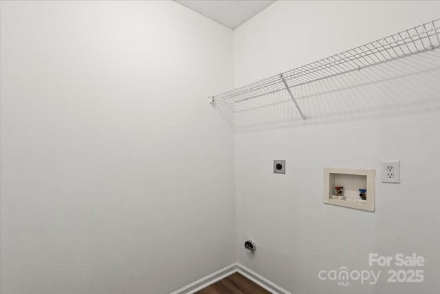 2008 Waters Trail Drive, Charlotte, NC 28216