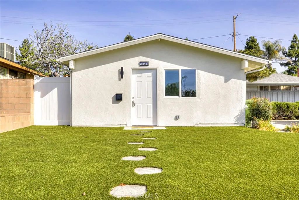 16503 Kingsbury Street, Granada Hills, CA 91344