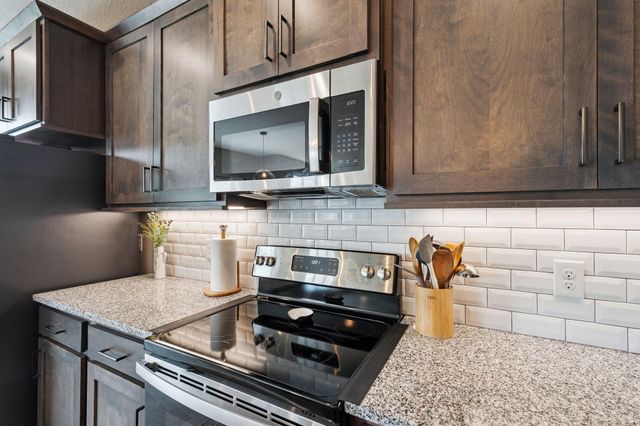 3818 192nd Street W, Farmington, MN 55024